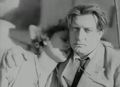 Jean y Marie al fin juntos y enamorados. COEUR FIDÈLE. Jean Epstein. estrellamillansanjuan.es