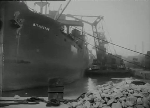 Muelle portuario, ambiente negro que anticipaba el realismo poético. COEUR FIDÈLE. Jean Epstein. estrellamillansanjuan.es