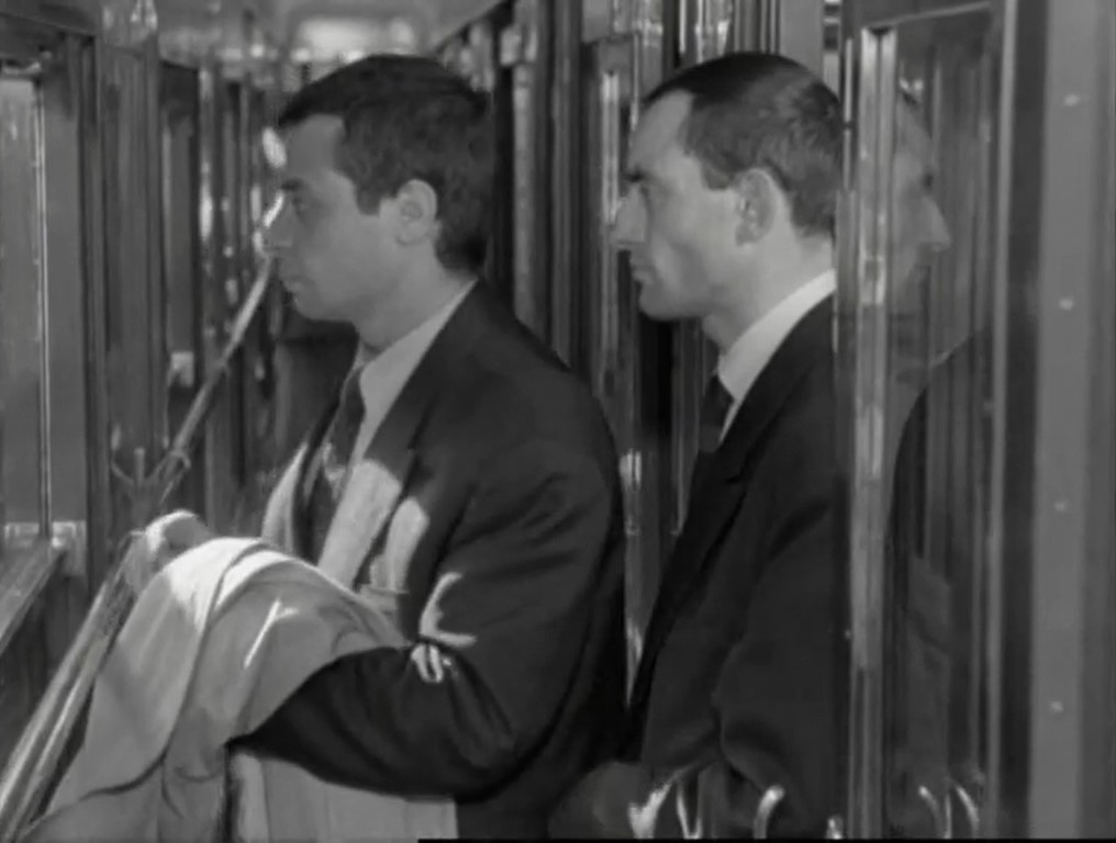 PICKPOCKET (1959) de Robert Bresson 7 Pierre Étaix, el famoso actor y director en un momento de la película. Pickpocket. Robert Bresson. estrellamillansanjuan.es