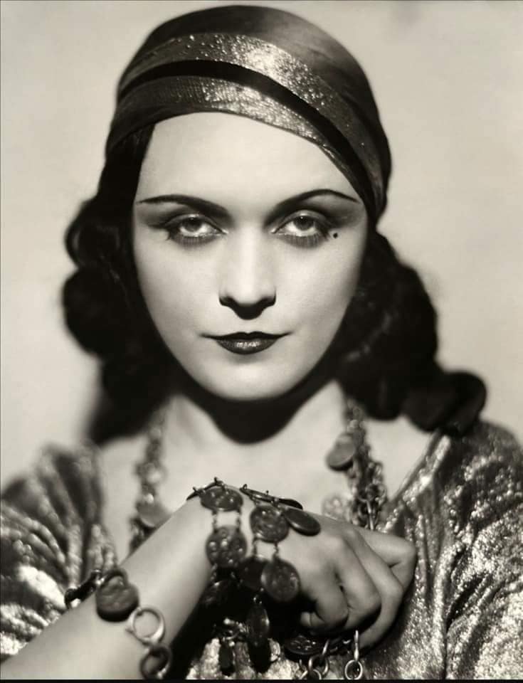 Pola Negri