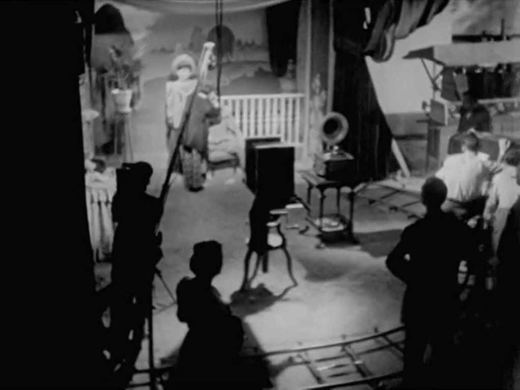 Rodaje película. Final cíclico, vida-cine-vida. Vida en sombras. Llobet Gràcia.