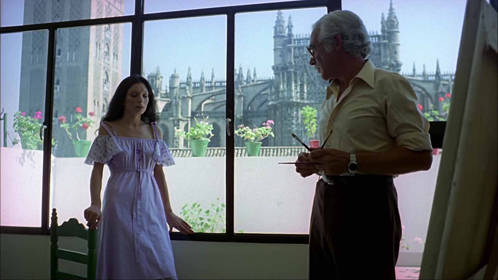 VIVIR EN SEVILLA (1978). Gonzalo García-Pelayo. (Ventanas en el cine). estrellamillansanjuan.es