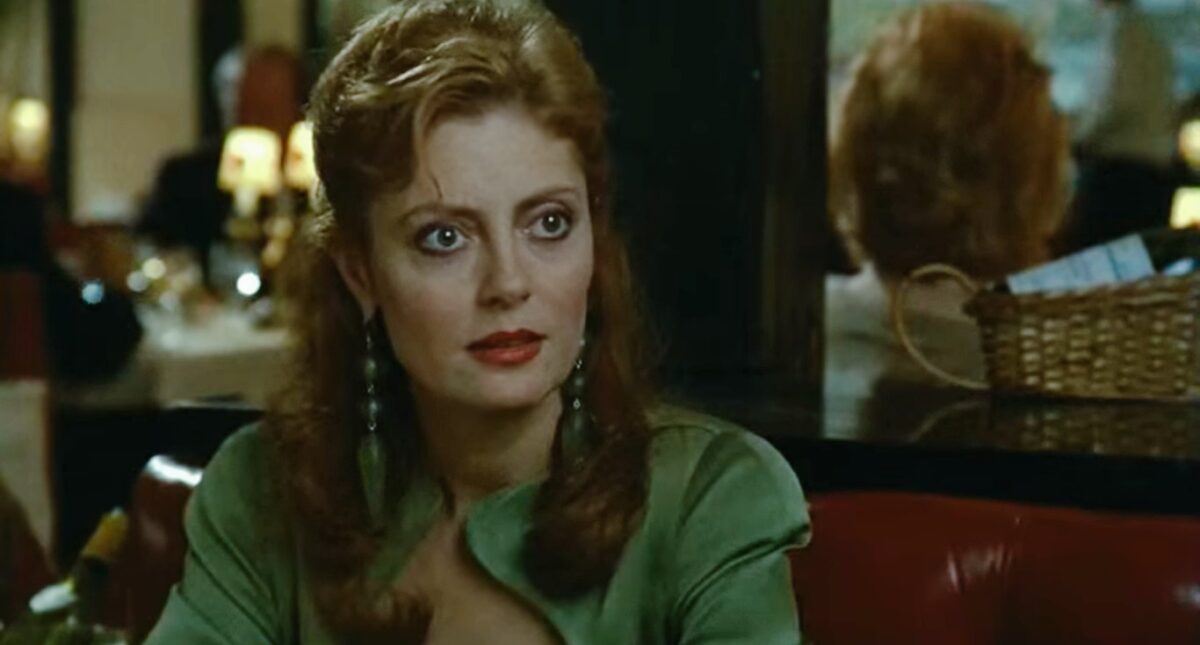 Susan Sarandon en restaurante. Light Sleeper, Paul Schrader. estrellamillansanjuan.es