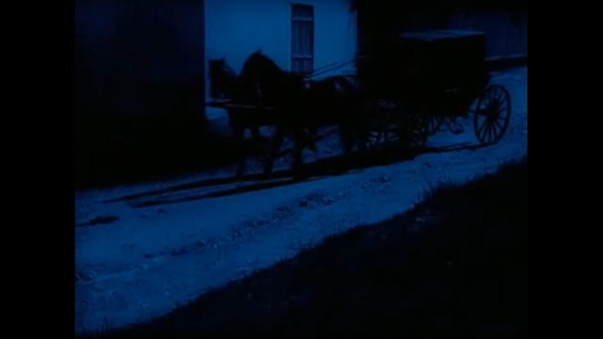 Escena nocturna, tintado azul. Praesidenten (El presidente). C.T. Dreyer. estrellamillansanjuan.es