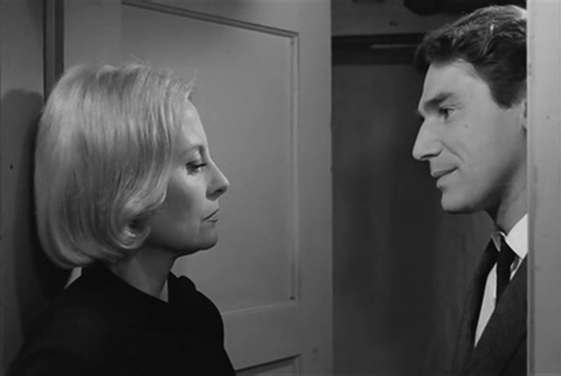 Florence y Franz en hotel. Les yeux cernés. Robert Hossein. estrellamillansanjuan.es