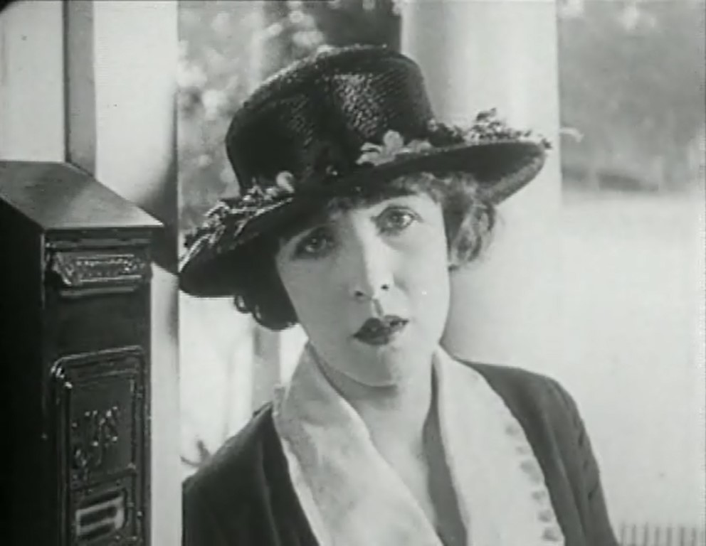 The Blot (1921). Claire Windsor. LOIS WEBER. estrellamillansanjuan.es