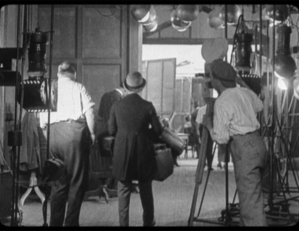 Focos y distintos set de rodaje de un estudio. YOU'RE NEXT. Marcel Perez. estrellamillansanjuan.es 