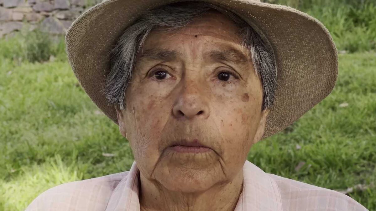 Abuela, paso del tiempo. Mujeres de Tandil 1 (Niñas 3). Gonzalo García-Pelayo. estrellamillansanjuan.es