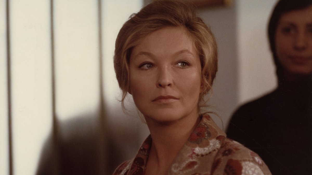 Márta Mészáros. El cine honesto y rebelde. LA MUCHACHA (1968) 15 The Two of Them (1977). Márta Mészáros