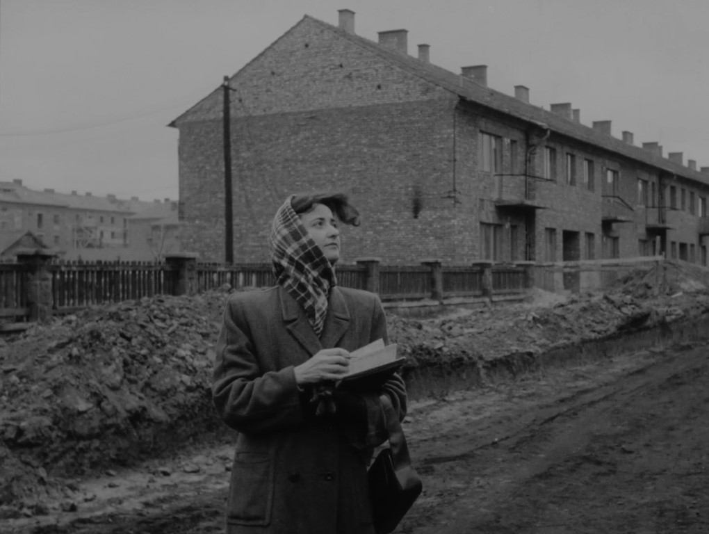 Márta Mészáros. El cine honesto y rebelde. LA MUCHACHA (1968) 3 Historia cotidiana (Minennapi Történet, 1955). Márta Mészáros
